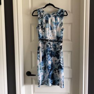 Teaberry Blue Marble Shift Dress with belt